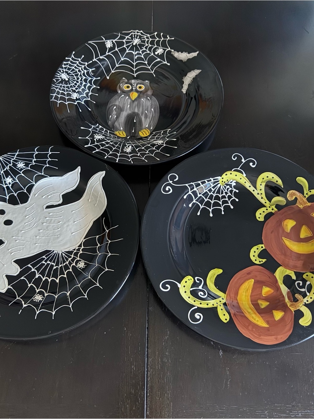 Laurie Gates Halloween Set Of 3 Plates Jack O’lantern Witch Ghost 9.5"